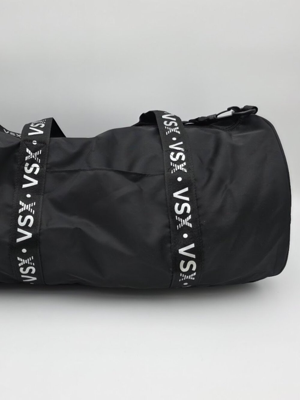 Victoria's Secret VSX Duffle / Gym / Travel Bag in Black